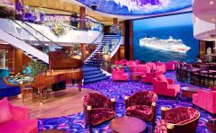 Norwegian Gem atrium